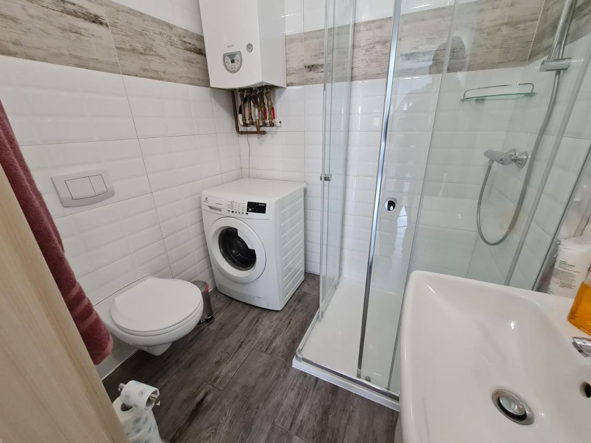 Apartament Ada Daire Glogowek Dış mekan fotoğraf